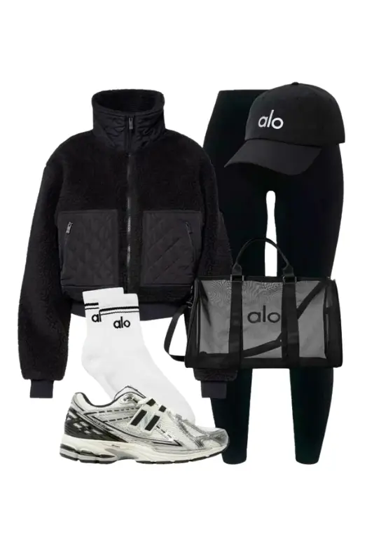 Travel Outfit 19