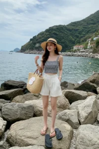 Stylish Beachside Getaway Look
